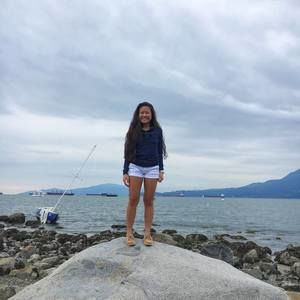 Meet your Posher, Maria